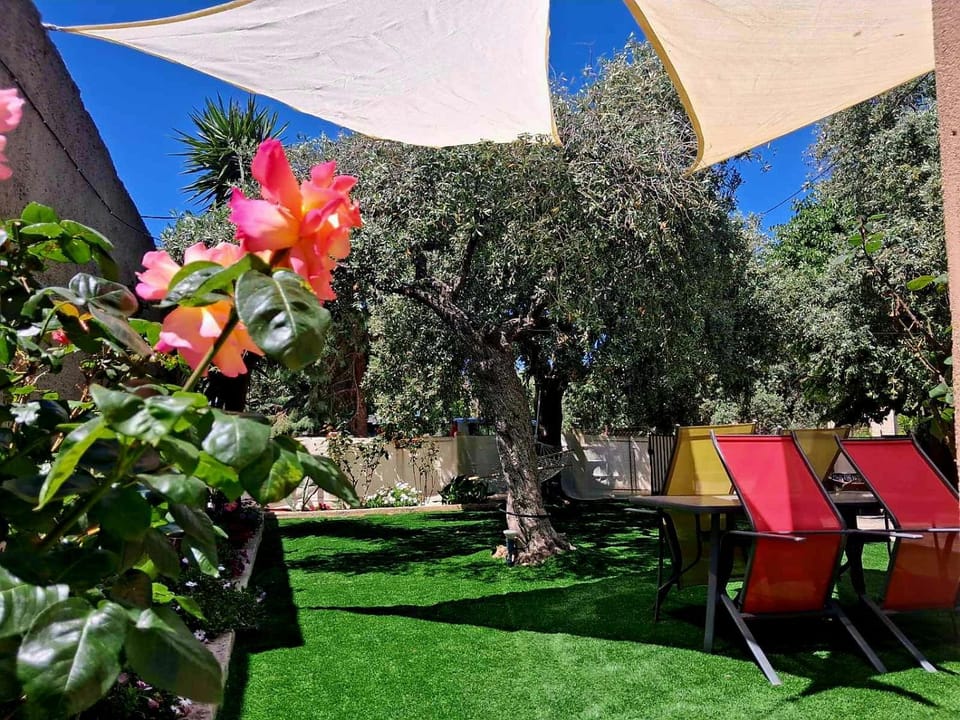 John and Tania's Garden House in Thasos