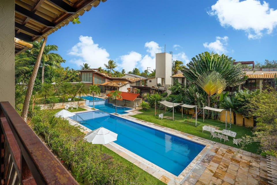 View (from property/room), Pool view