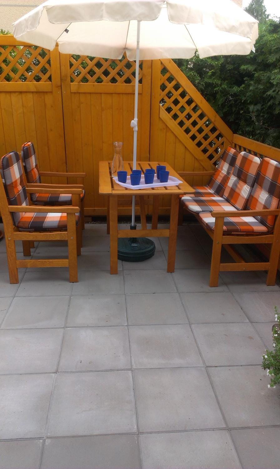 Property building, Seating area