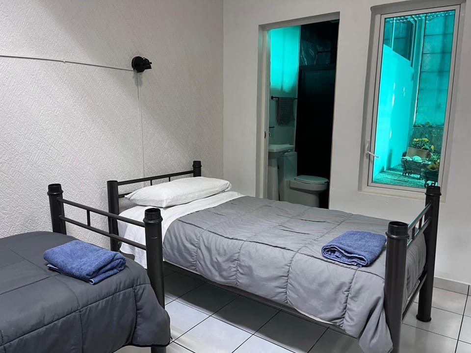 Casa D Miros familias , grupos y empresas Max 20 p Inn in Guadalajara
