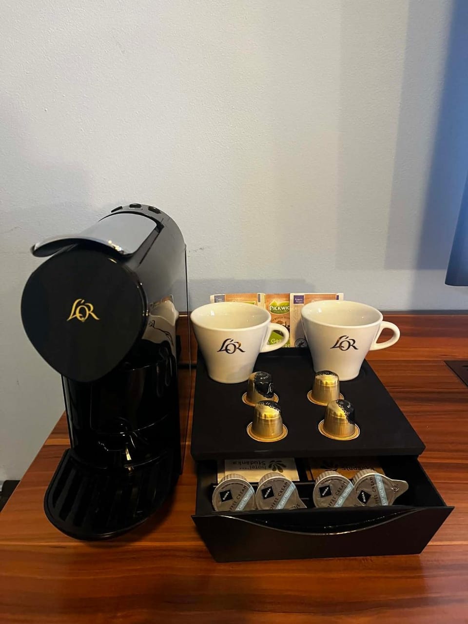Coffee/tea facilities