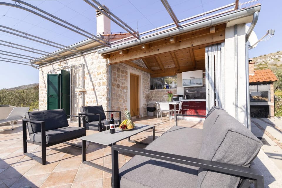 Balcony/Terrace, Dining area, kitchen