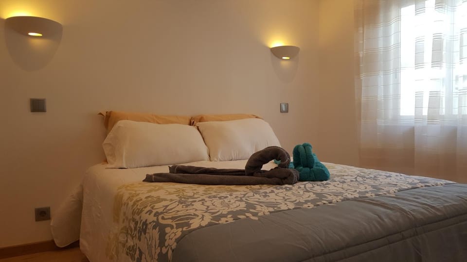 Apartamento Cardoso II. A 5 minuto a pé da praia do Peneco Apartment in Guia