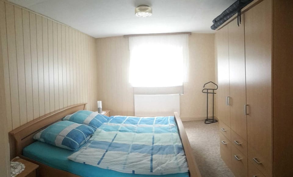 Bed, Bedroom, wardrobe