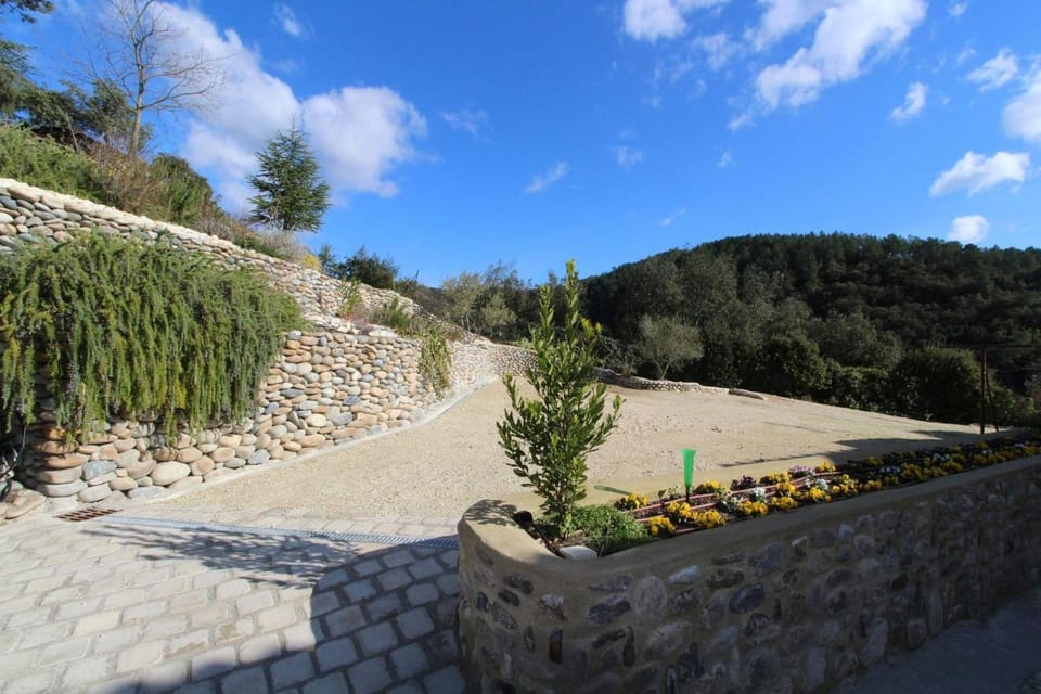 mondonlehaut Bed and Breakfast in Provence-Alpes-Côte d'Azur