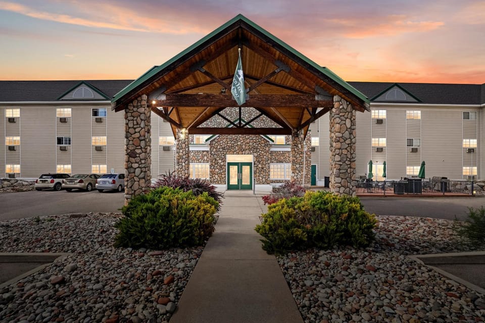 Property building, Day