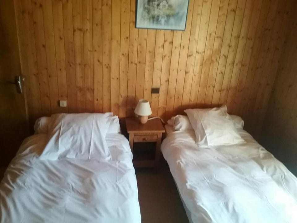 Hotel Restaurant Les Rosieres Hotel in Manigod