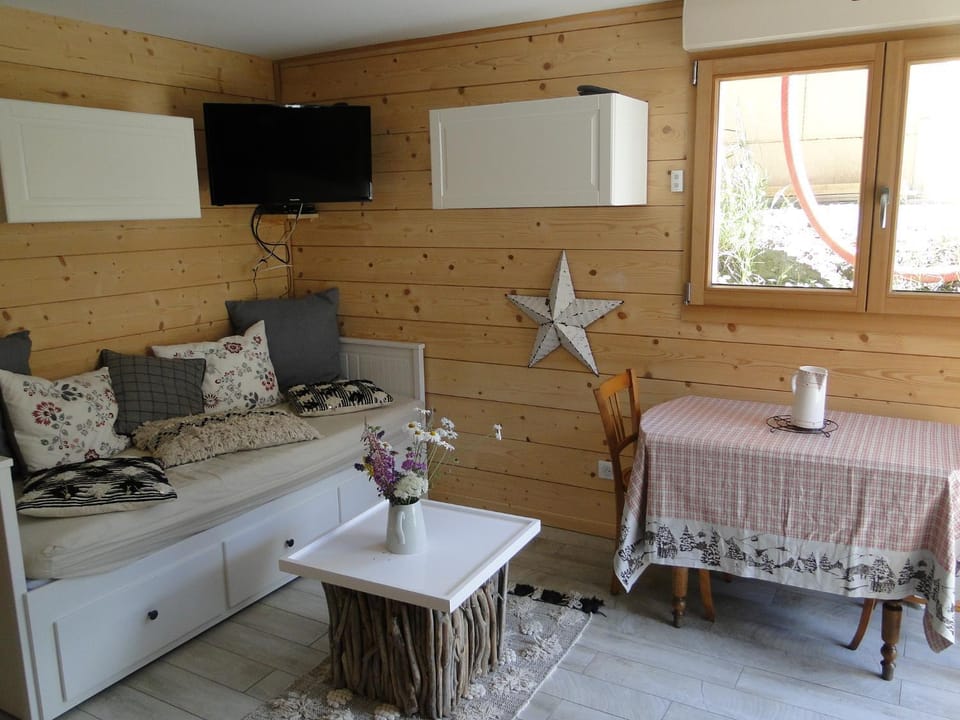 La Coulée Douce Apartment in Piedmont