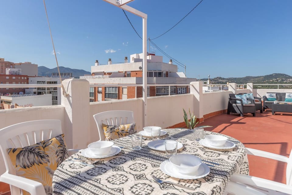 Balcony/Terrace, Dining area