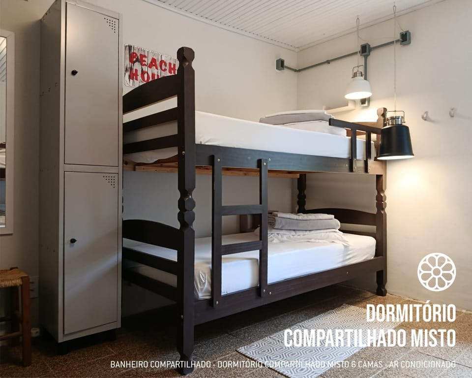 Bed, Photo of the whole room, Bedroom, bunk bed