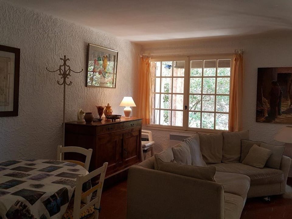 Mas avec 3 chambres, jardin, piscine, tennis et proche plage à La Croix-Valmer - FR-1-100-152 House in Ramatuelle