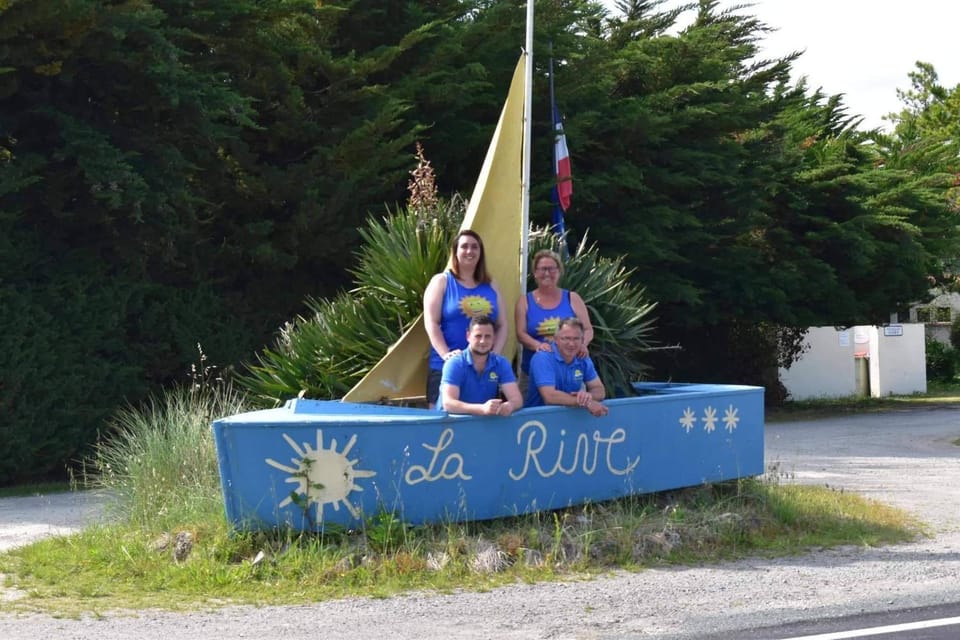 Camping de la Rive Campground/ 
RV Resort in Notre-Dame-de-Monts