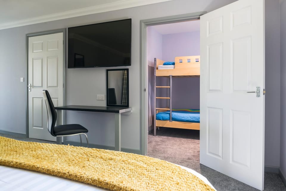 bunk bed