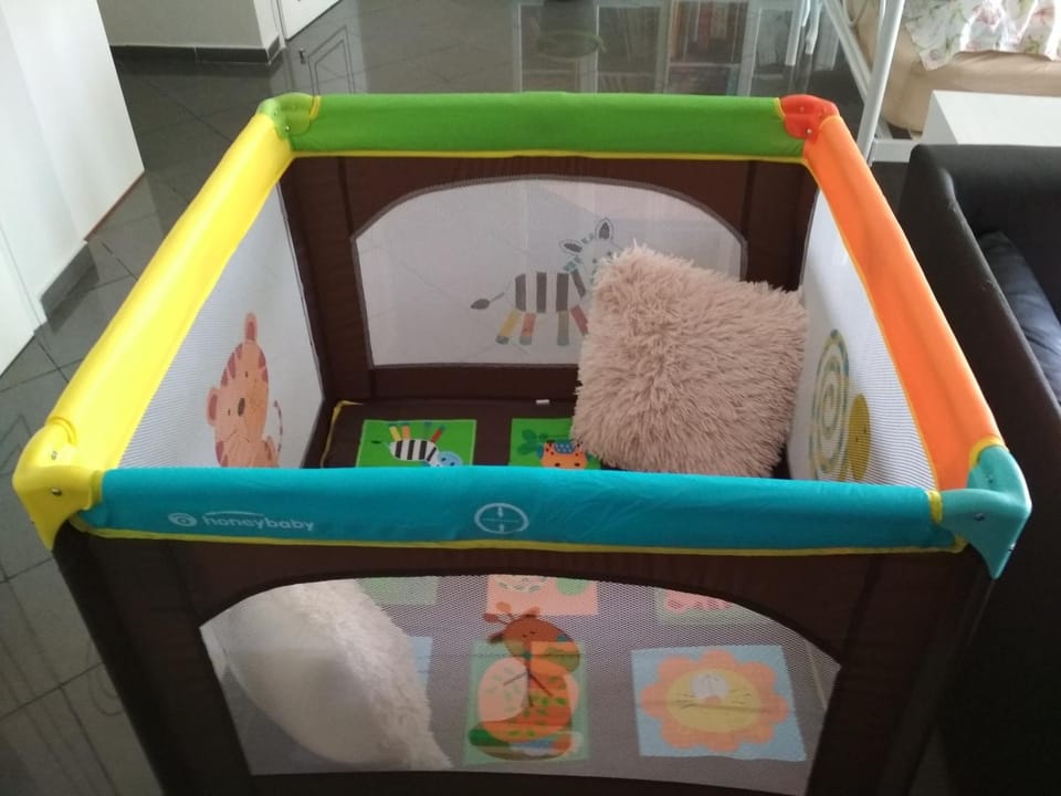 cot