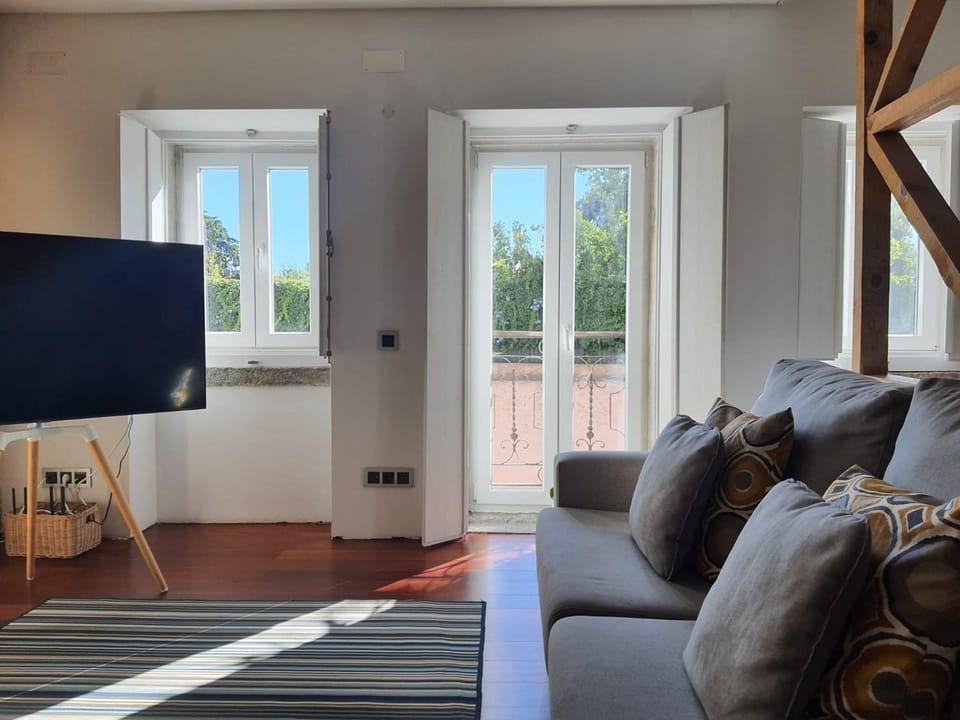1881 Historical duplex Suite Apartment in Lisbon