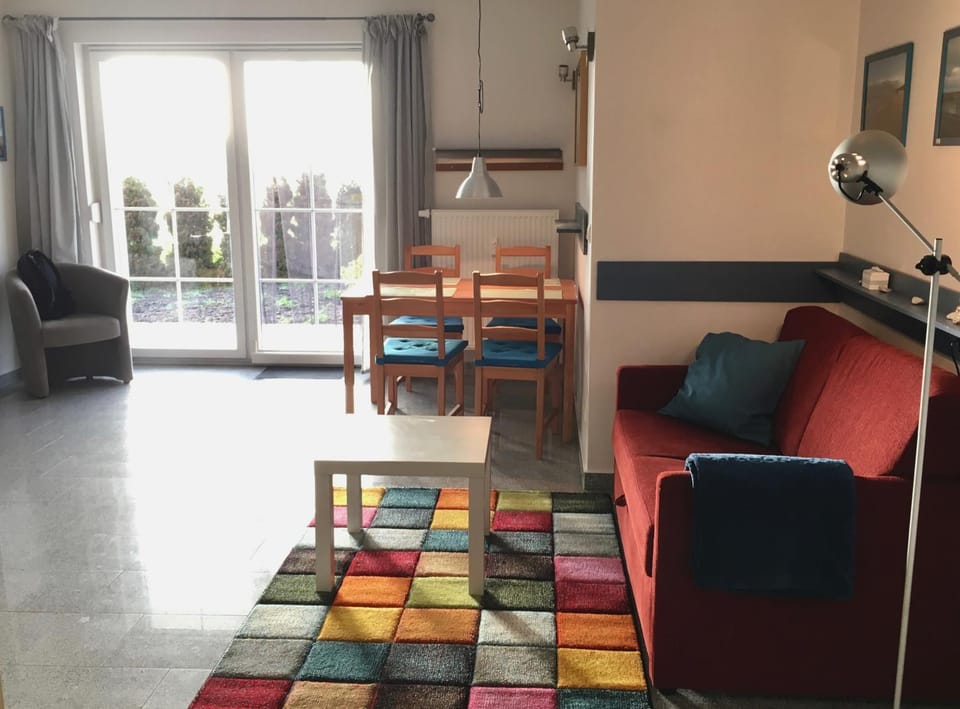 Living room, Photo of the whole room, Seating area