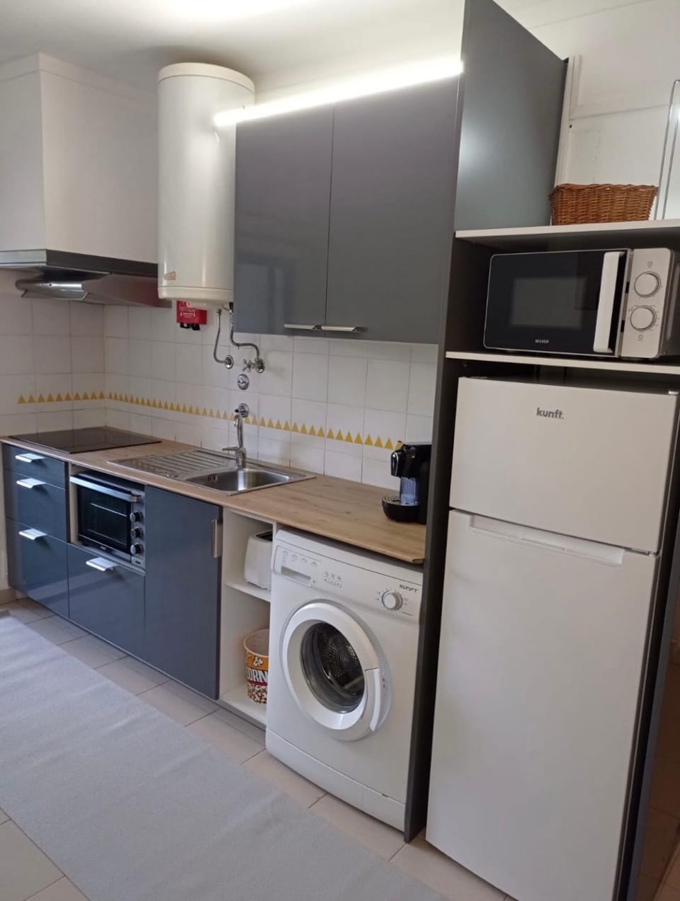 Apartamento CPR3 Praia da Rocha Apartment in Portimao