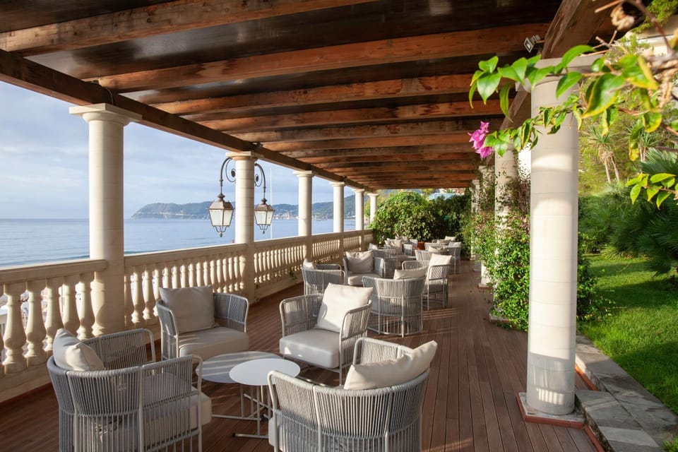 Patio, Restaurant/places to eat, Spring, Day, Night, Summer, Lounge or bar, Evening entertainment, Autumn, Garden view, Sea view, Sunrise, Sunset