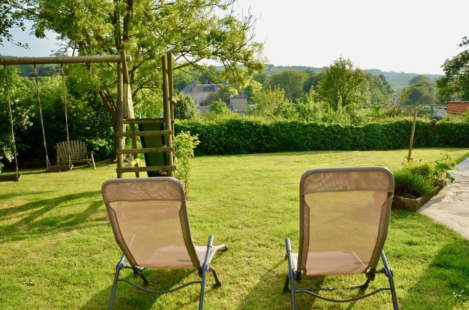 Day, Natural landscape, Garden, Garden view, sunbed