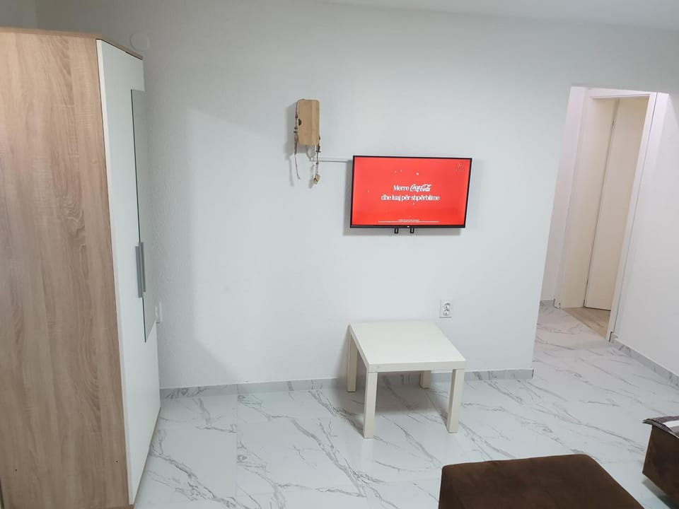 TV and multimedia, wardrobe