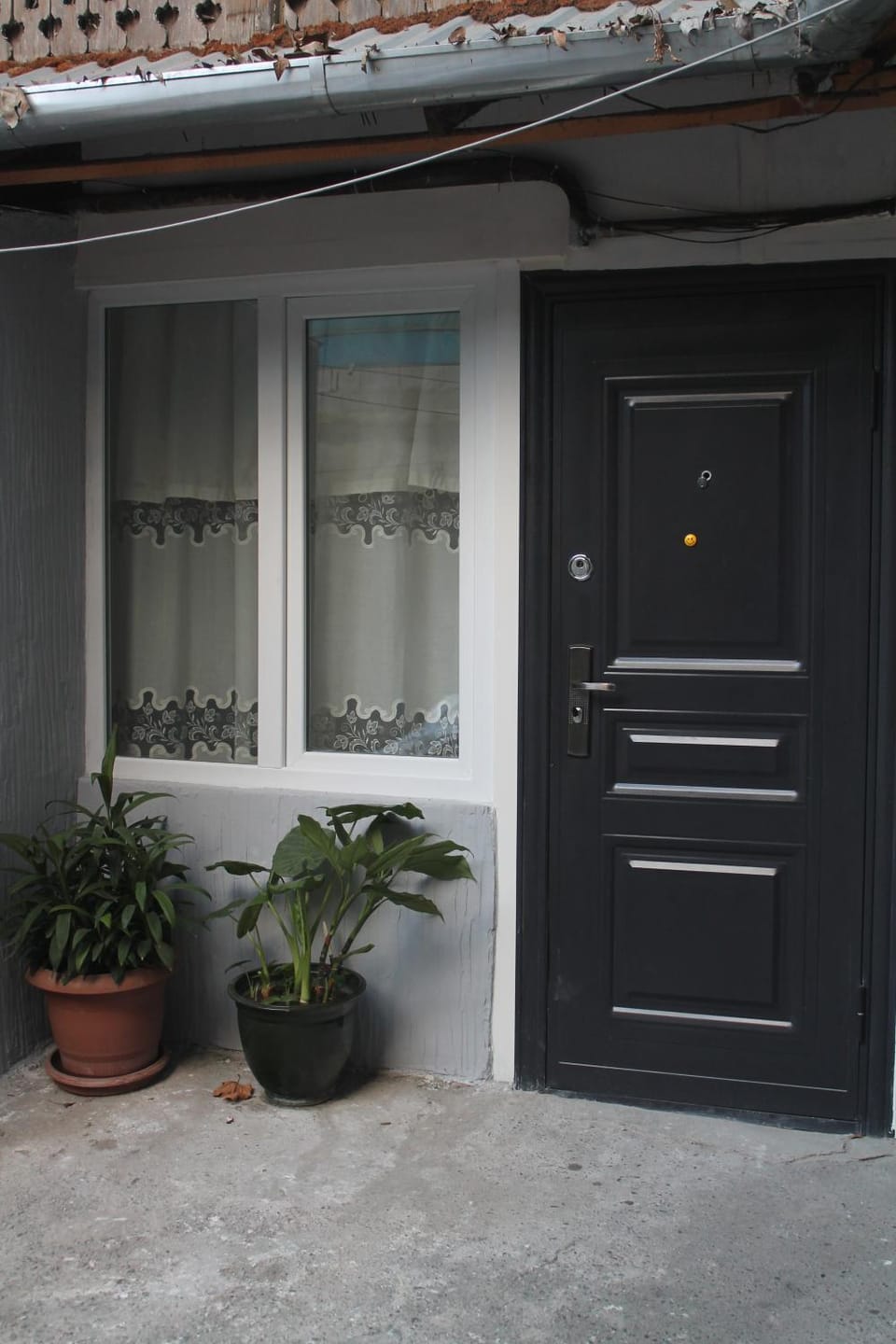 Patio, Facade/entrance