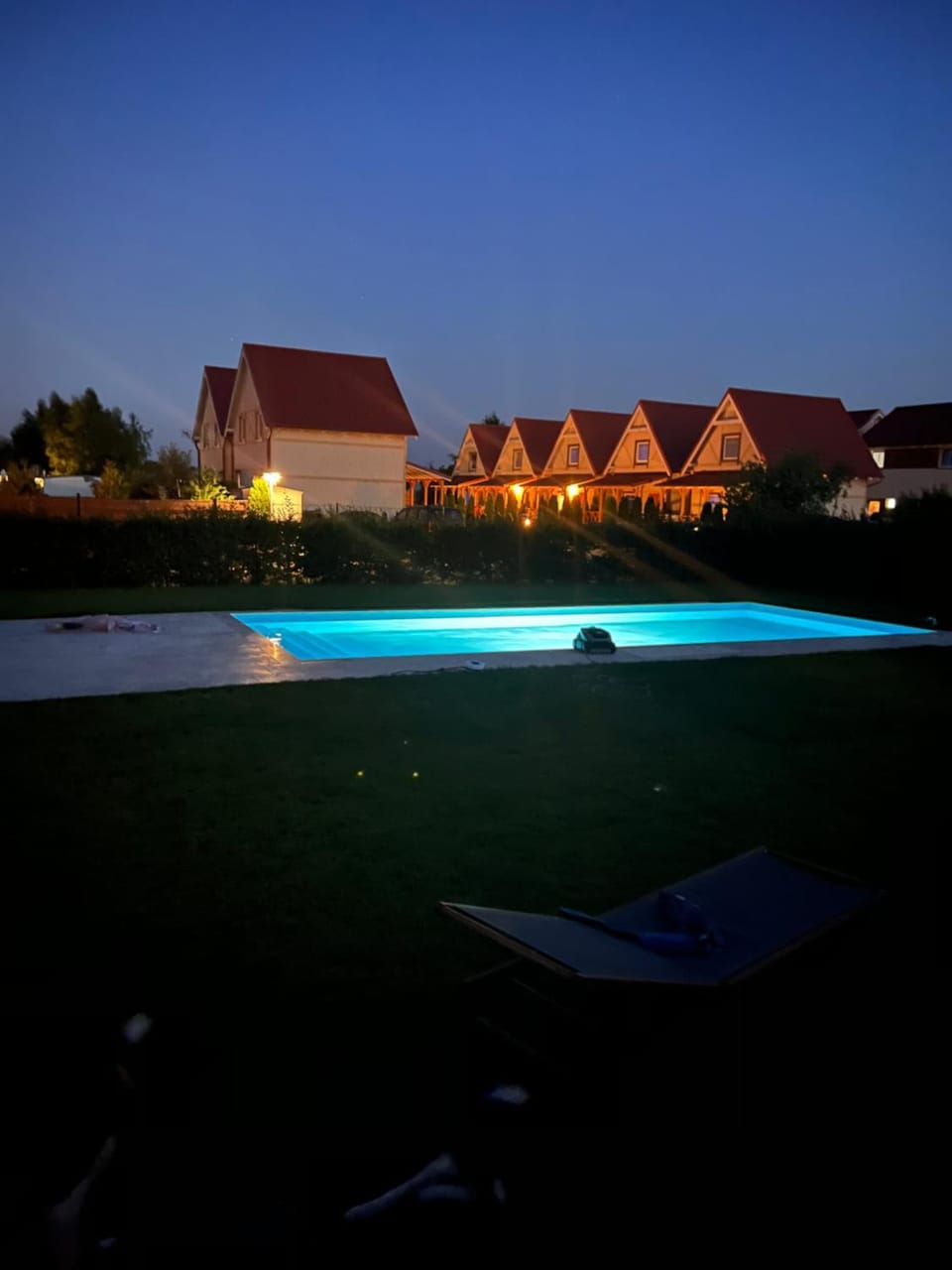 Night, Pool view
