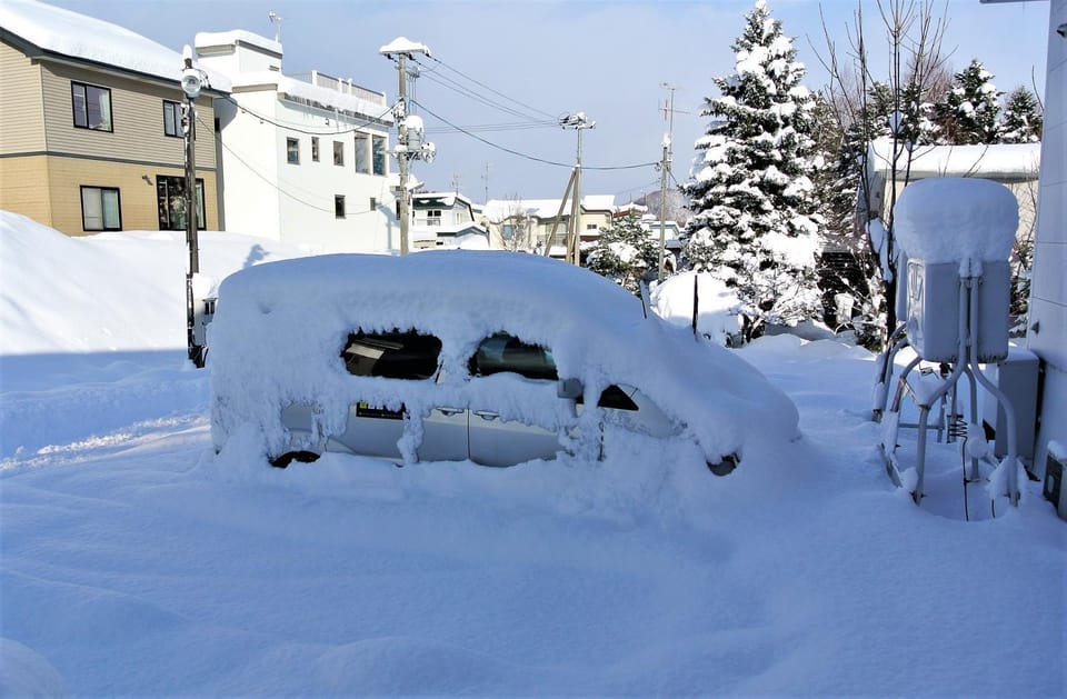 Property building, Day, Winter