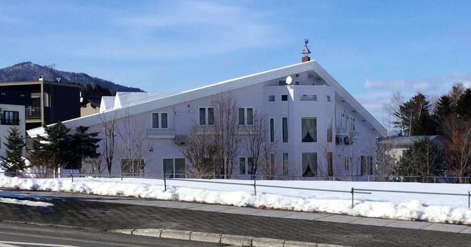 Property building, Winter, Mountain view