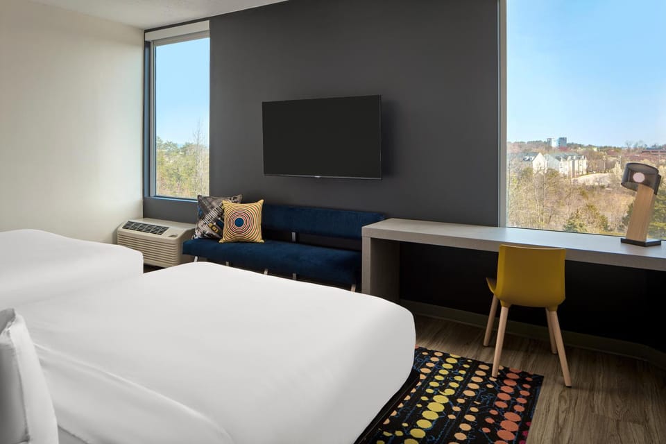Bed, TV and multimedia