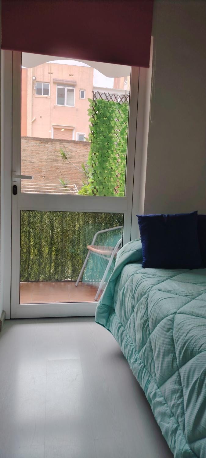 Estudio con balcon Plaza España Apartment in Barcelona
