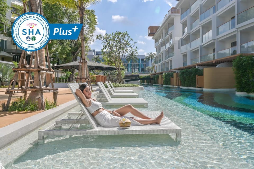 Property building, Swimming pool
