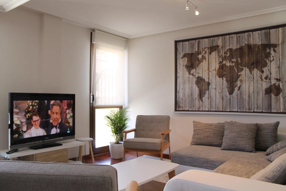 Living room, Lounge or bar