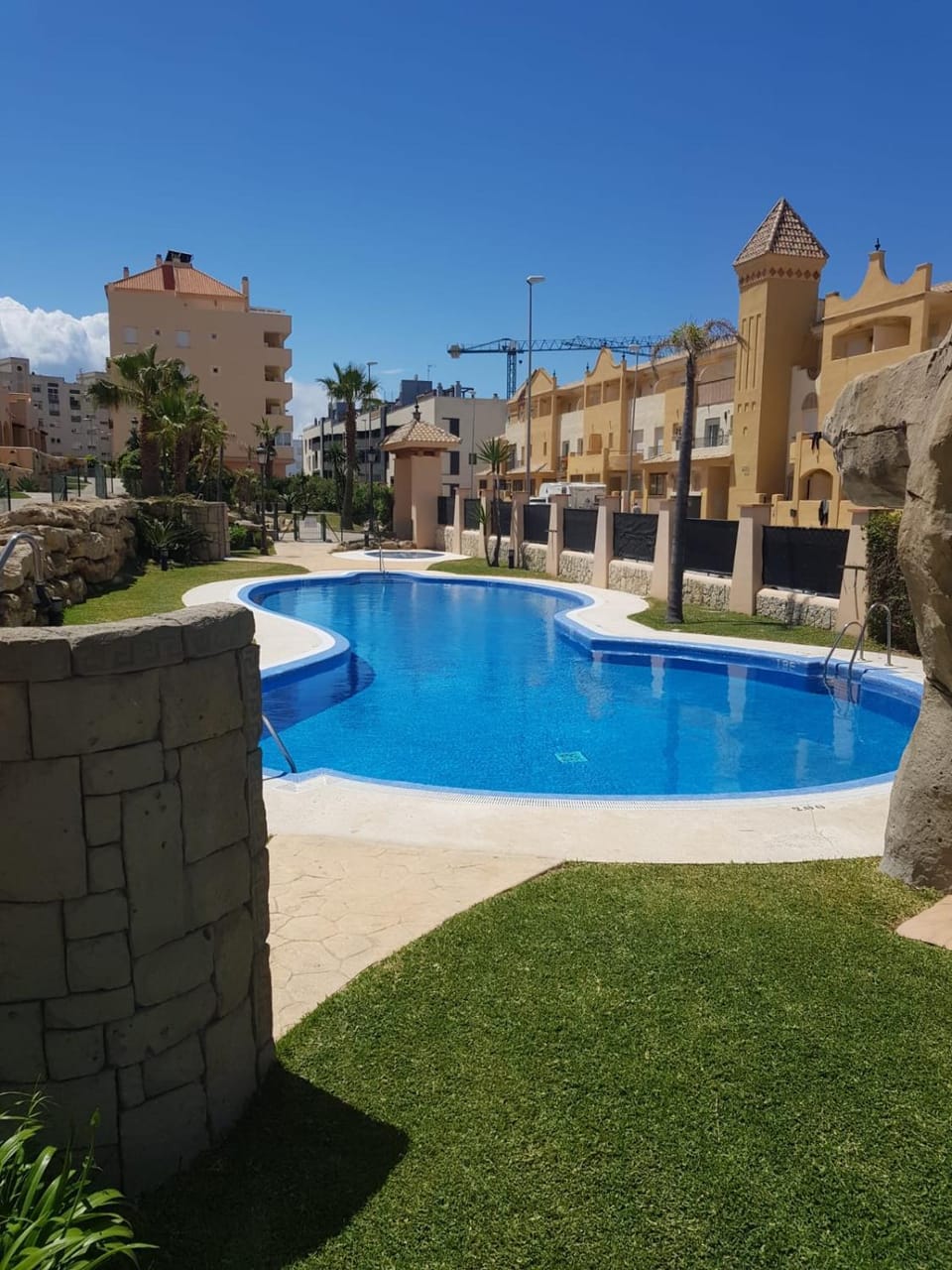 Swimming pool, Swimming pool