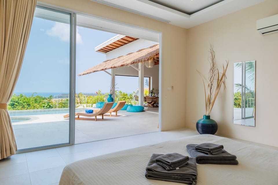 Patio, Bed, View (from property/room), Balcony/Terrace, Bedroom, Pool view, Swimming pool, sunbed, towels