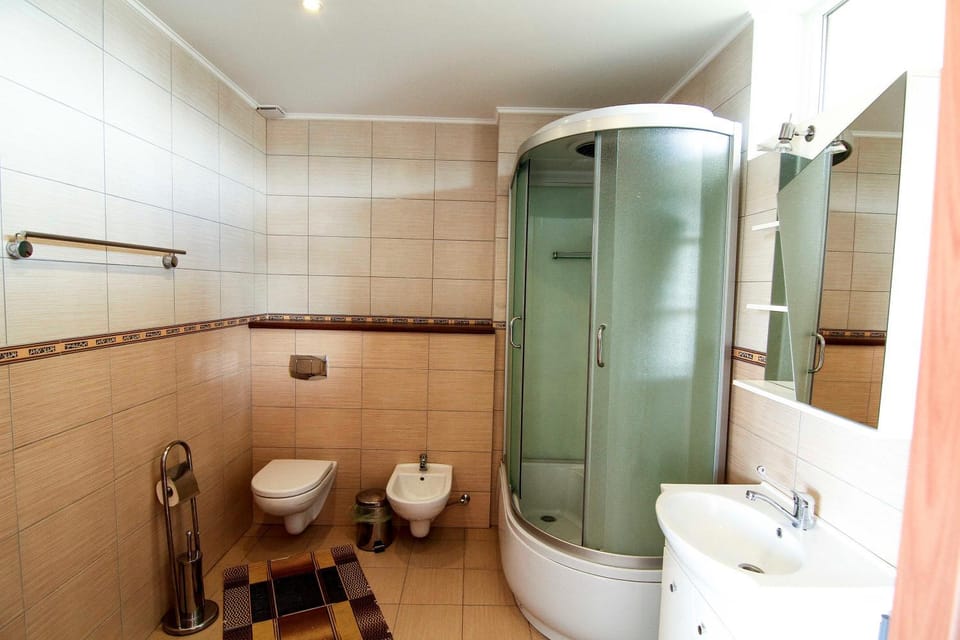 Vienas po kitu Love hotel in Palanga