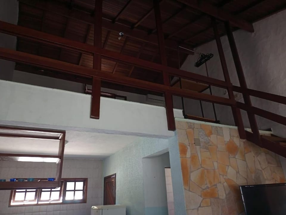 Sobrado Estiloso com Piscina à 300 m da Praia House in Caraguatatuba