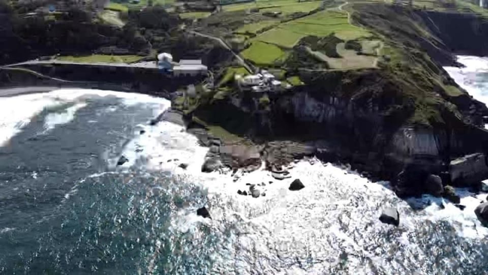 Property on Seacliff with the Beach downstairs House in Asturias