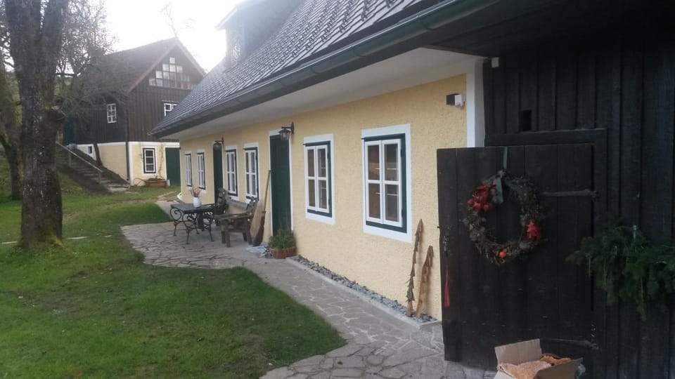 Weinzettl House in Austria