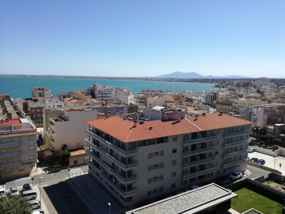 City view, Sea view, Street view