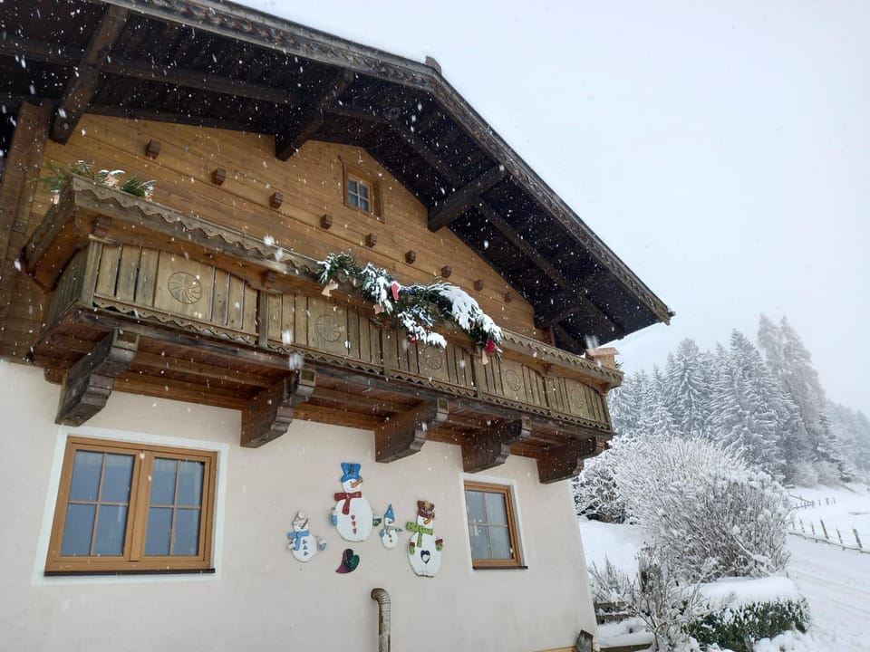Property building, Winter