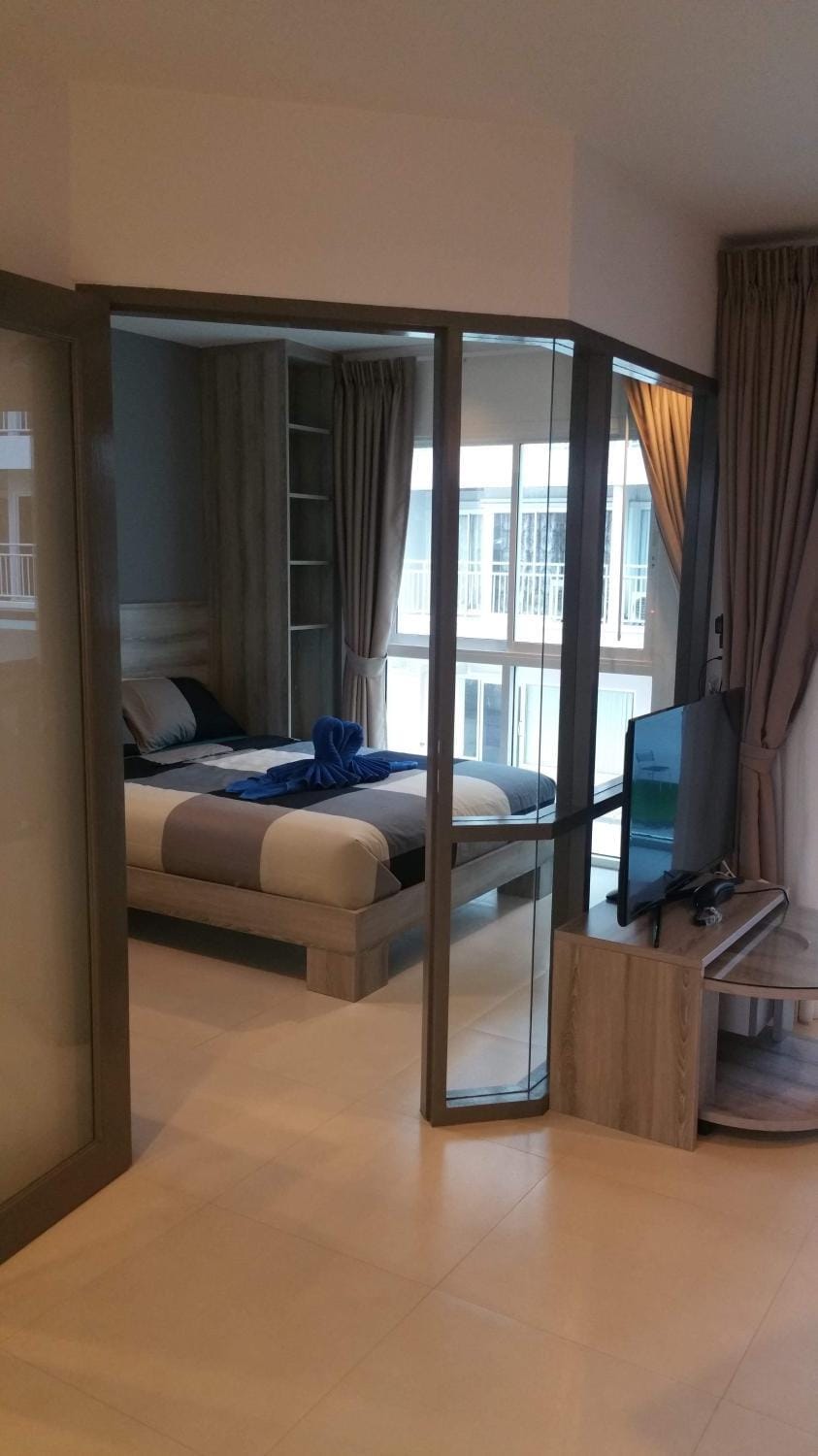 GrandBlue Condominium 201 Apartment in Chon Buri Changwat