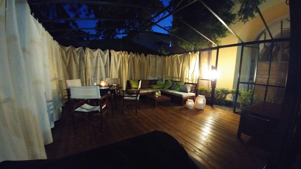 Patio, Garden