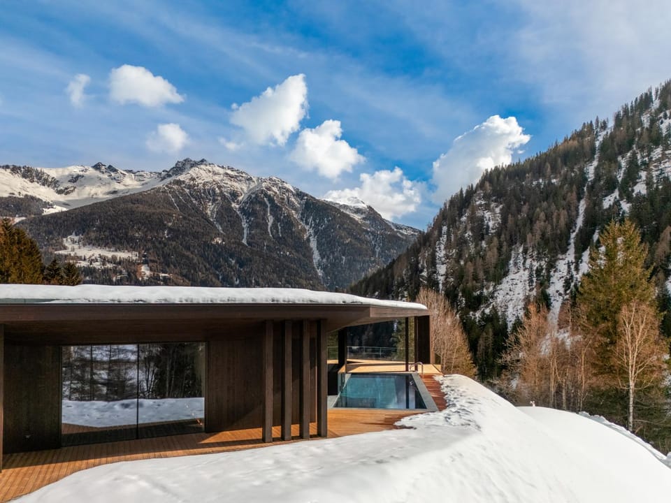 Winter, Mountain view, Swimming pool