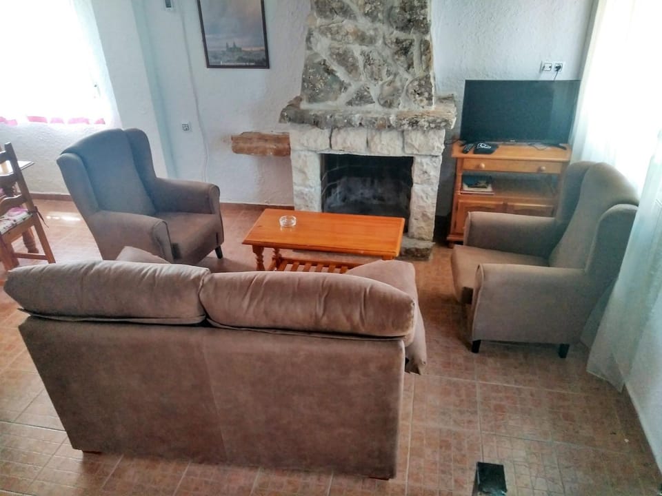 Living room, Photo of the whole room