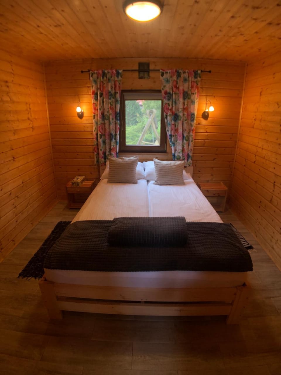 Pod lipą Nature lodge in Poland