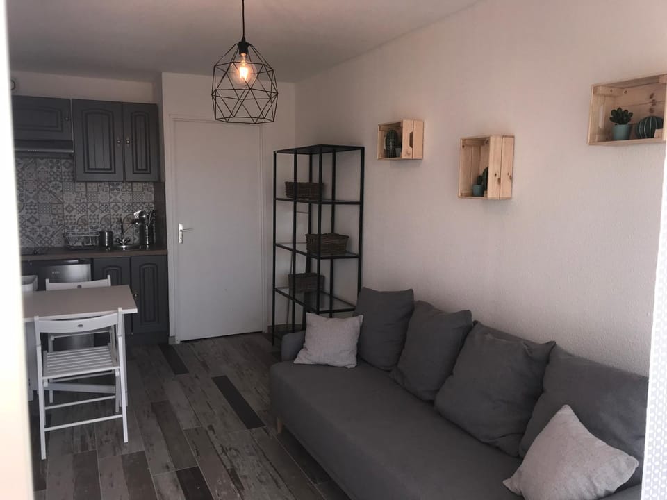 Studio Valras Plage Apartment in Occitanie