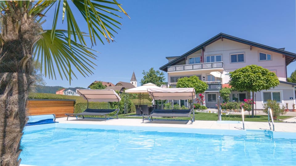 Property building, Swimming pool