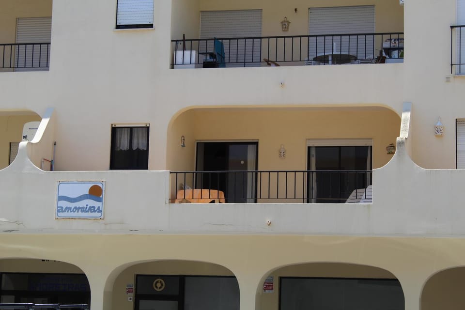 Property building, Balcony/Terrace