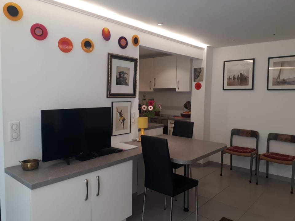 Le Tivoli Apartment in Cannes
