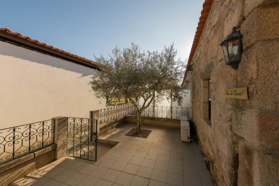 Quinta Sta Luzia Carrascal House in Portugal